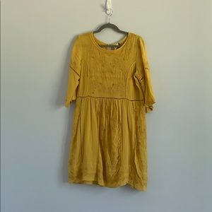 Anthropologie Akemi+Kin Yellow monochrome dress